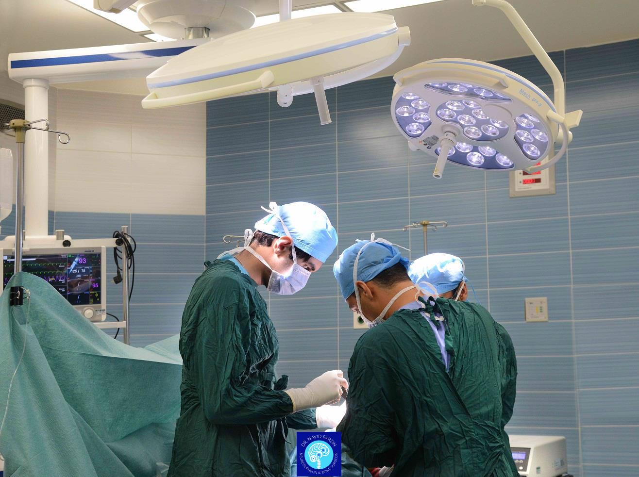 جراحی شکستگی ستون فقرات در شیراز