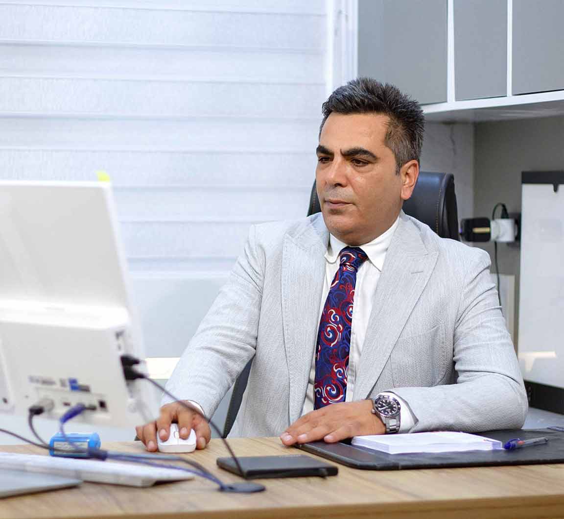 عکس دکتر نوید فرزین شیراز