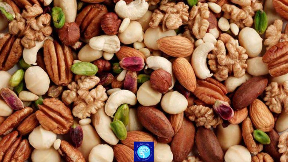 رژیم غذایی تقویت حافظه - آجیل و مغز